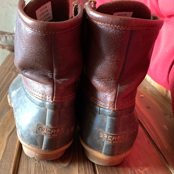 Sperry duck boots - Picture 3 of 7